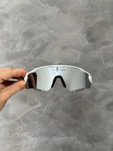Radar EV Thieves White - Lentes Liquid Metal